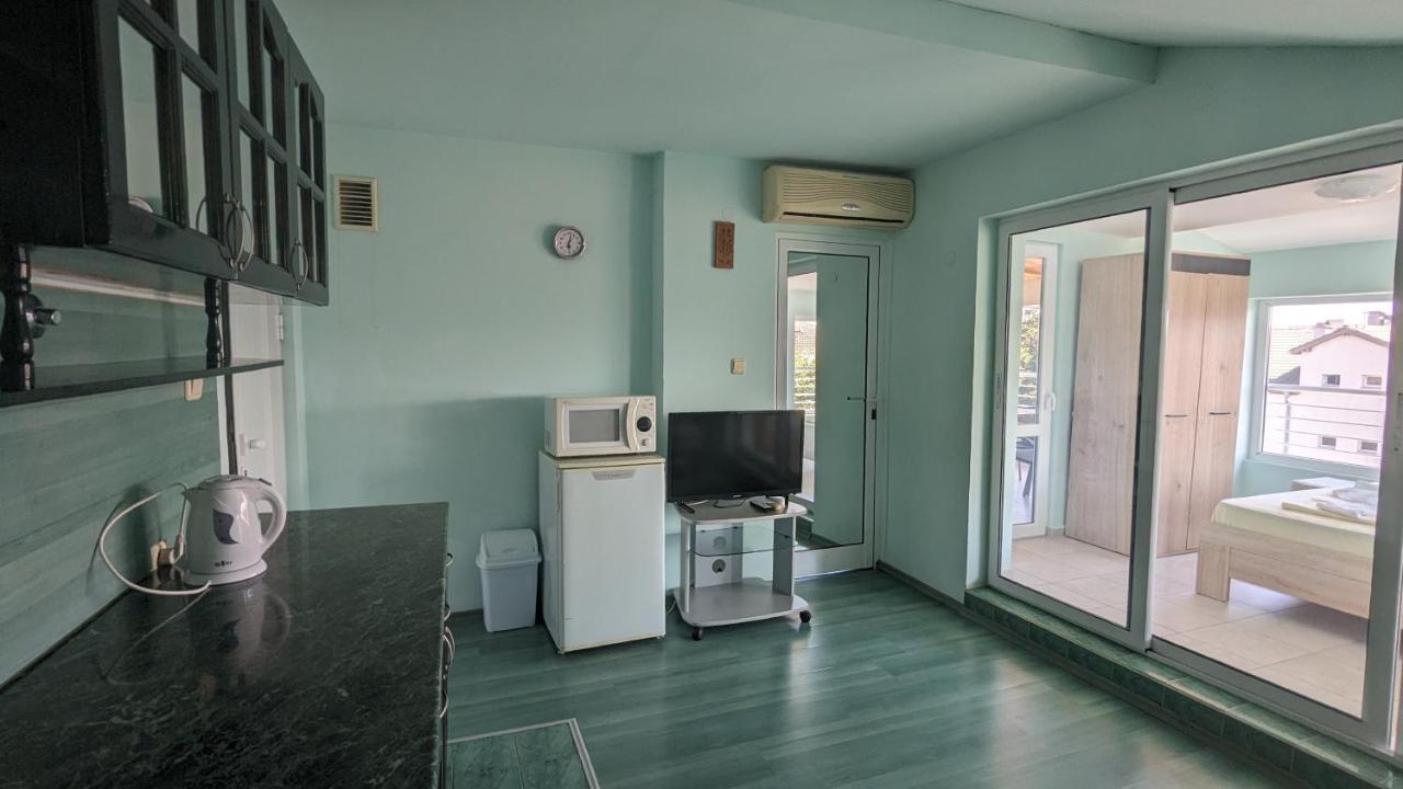 Prima Vera Hotel Primorsko Dış mekan fotoğraf