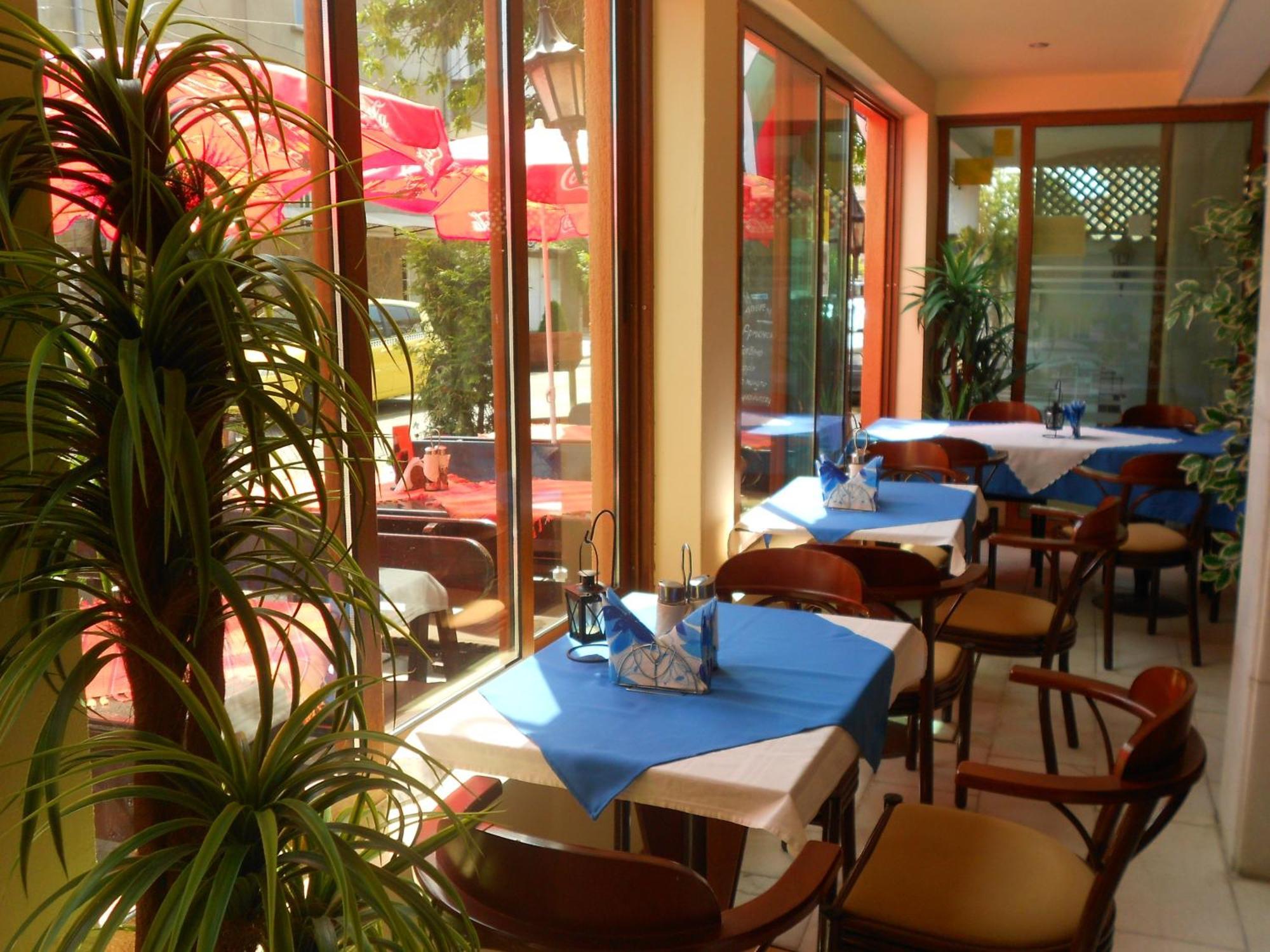Prima Vera Hotel Primorsko Dış mekan fotoğraf